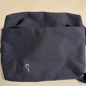 BEIS fanny pack